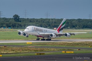 A380-Emirates-4