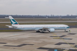 B777 Cathay Pacific-2
